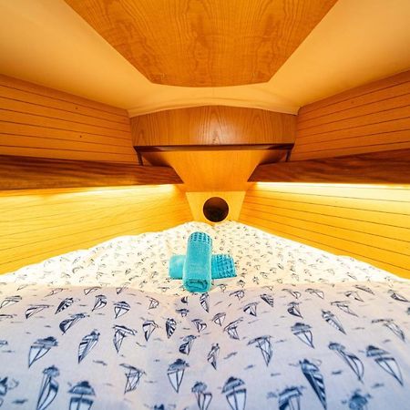 Fortuna In Boat Hotel Марина ди Камерота Екстериор снимка