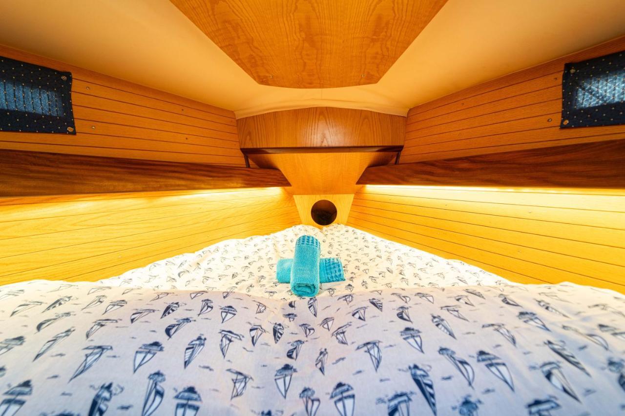 Fortuna In Boat Hotel Марина ди Камерота Екстериор снимка